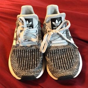 Boys canvas Adidas tennis shoes.